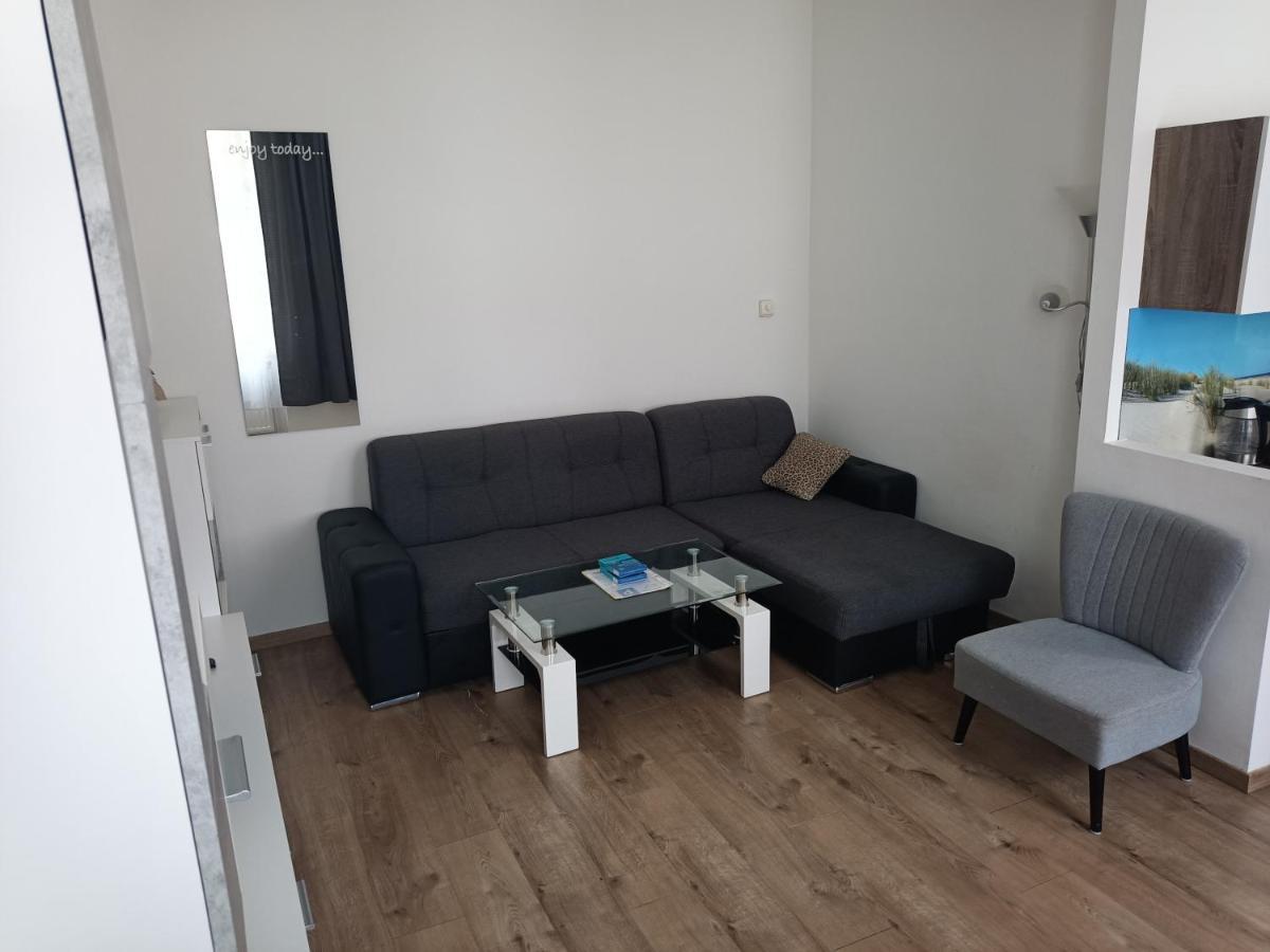 Apartments In Vienna Near Schonbrunn & Westbahnhof - Keyless Check-In Exterior photo